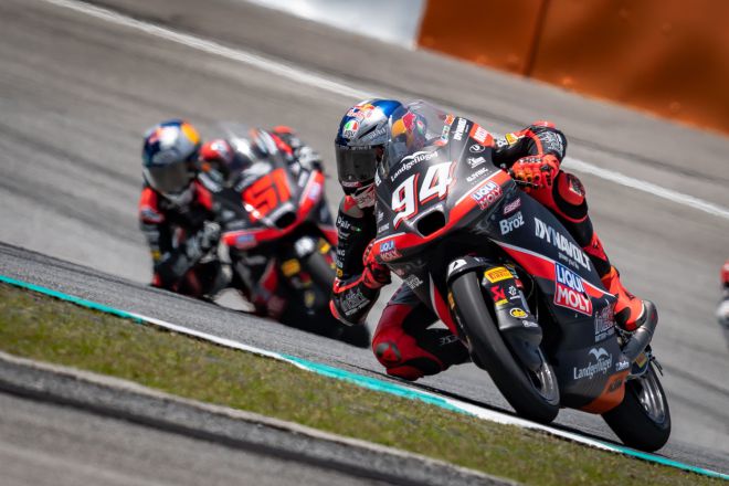 Mut, Pech & starke Punkte: Intact GP mit Kampfgeist und Top-Ten-Erfolg in Malaysia